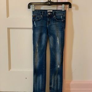 Blue jeans for kids ! Looks less discolored IRL